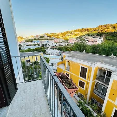 Casa Diva - Immobilevante * Ponza